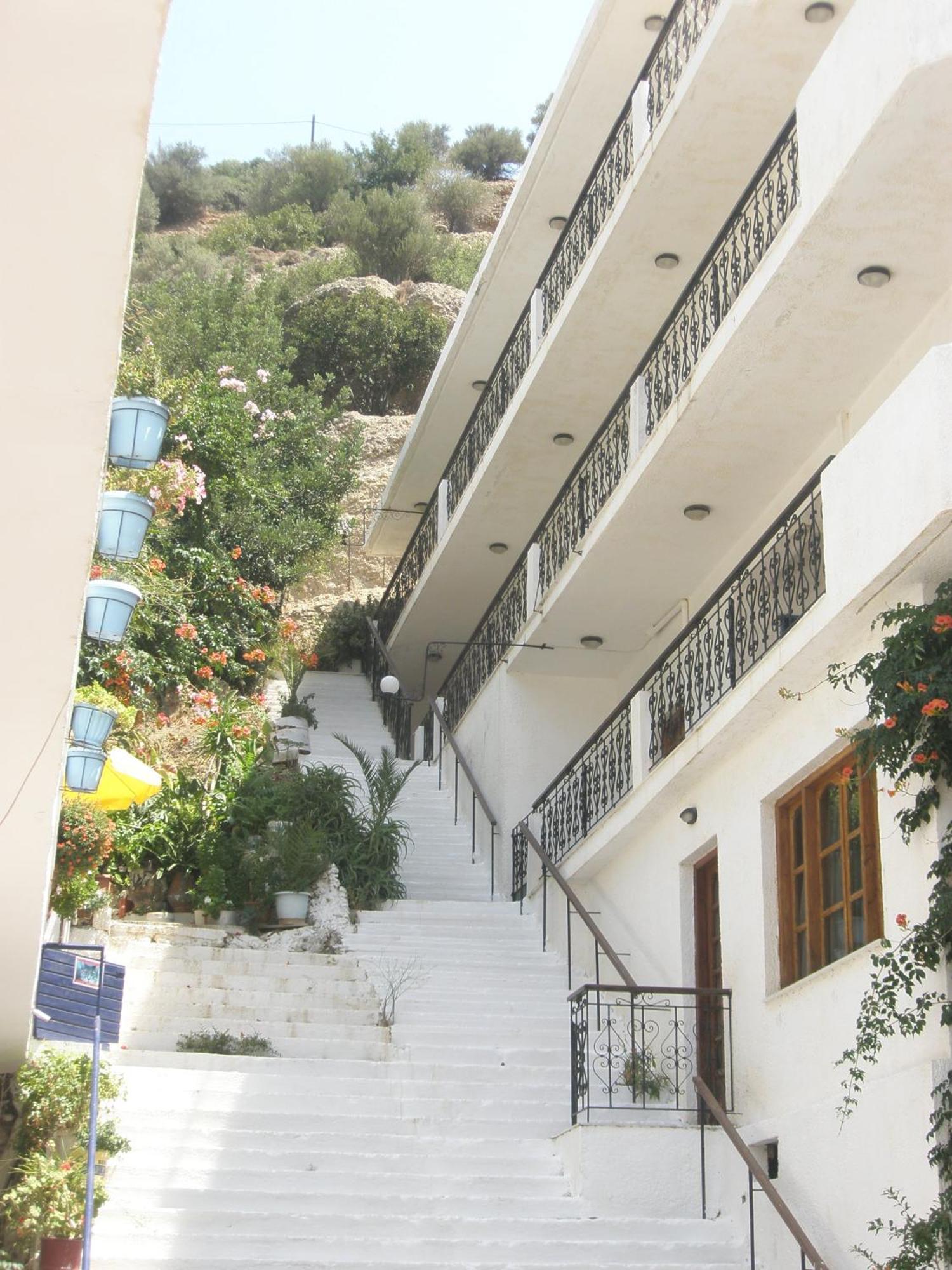 Όστρια Ξενοδοχείο Αγία Γαλήνη Εξωτερικό φωτογραφία