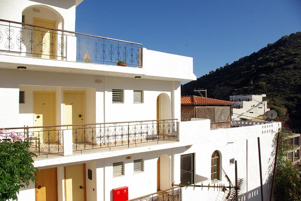 Όστρια Ξενοδοχείο Αγία Γαλήνη Εξωτερικό φωτογραφία